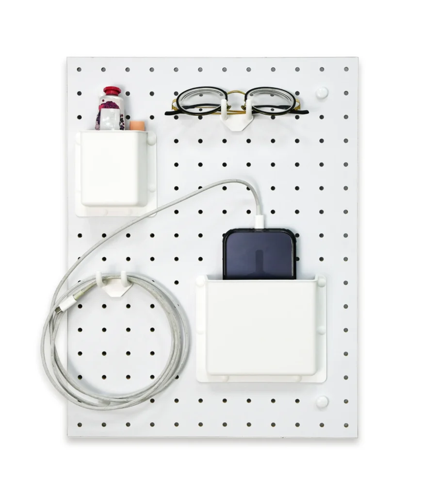 group of pegboard 2PCS 14