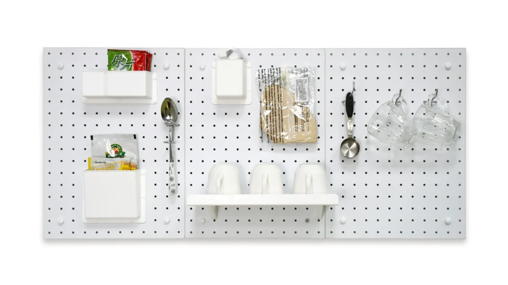 group of pegboard 3PCS 4