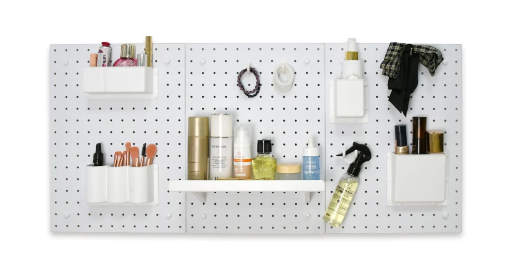 group of pegboard 3PCS 6